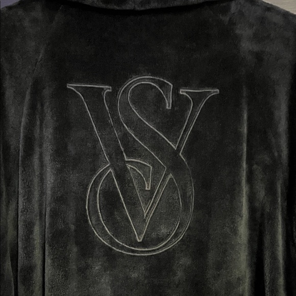 Victoria's Secret Black Robe - Picture 4 of 4